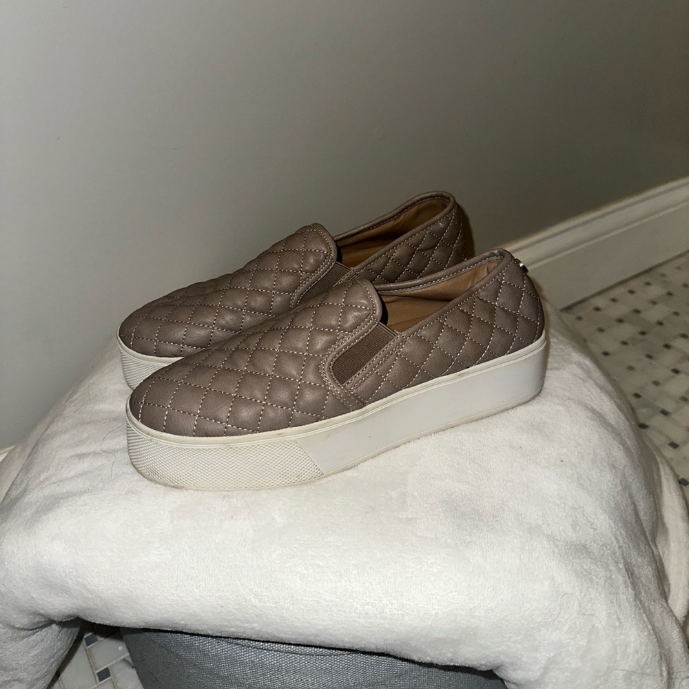 Steve Madden Boosters